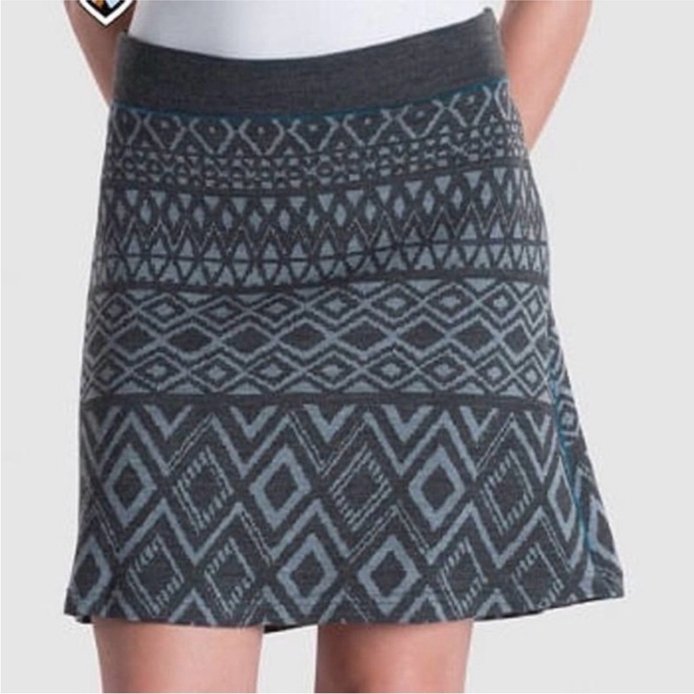 Wool Patterned Grey Knit A-Line Skirt